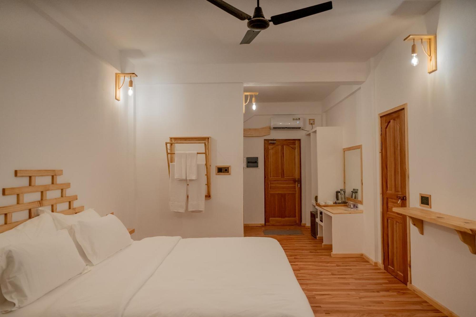 فندق Manta Sea View هيماندهو المظهر الخارجي الصورة